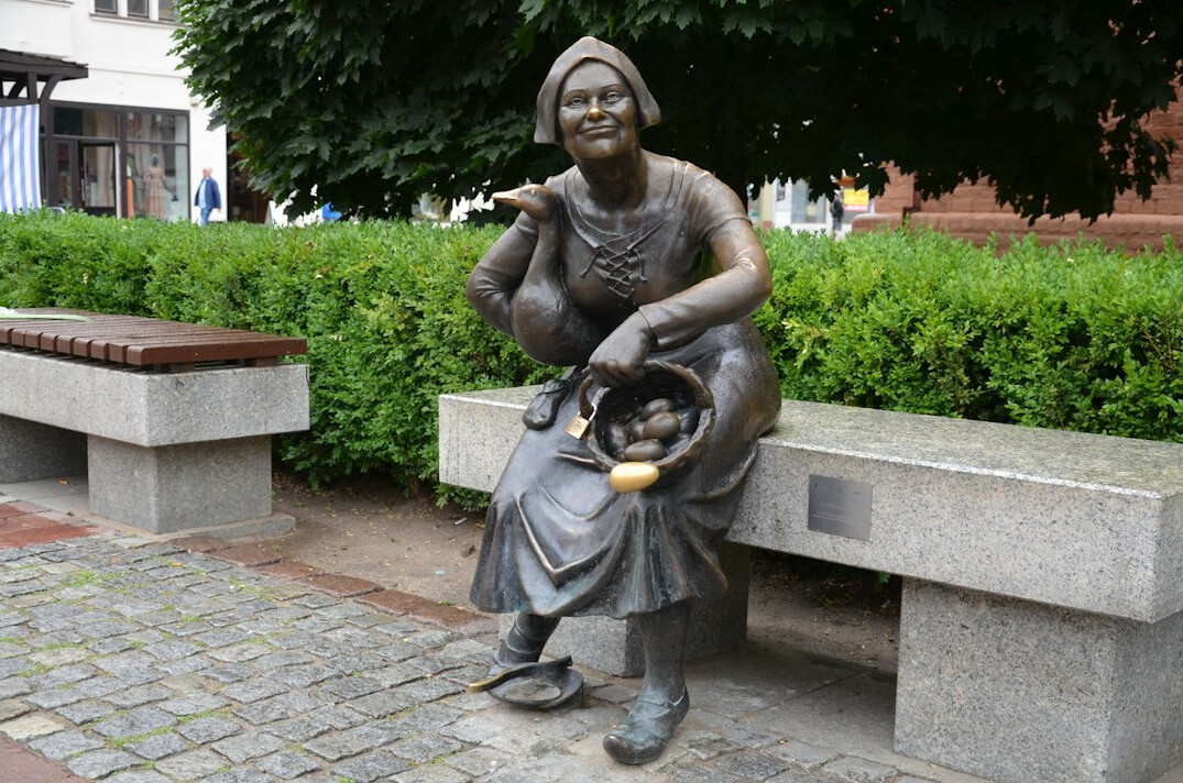 Portrait of a 38 year old Polish woman editor-in-chief